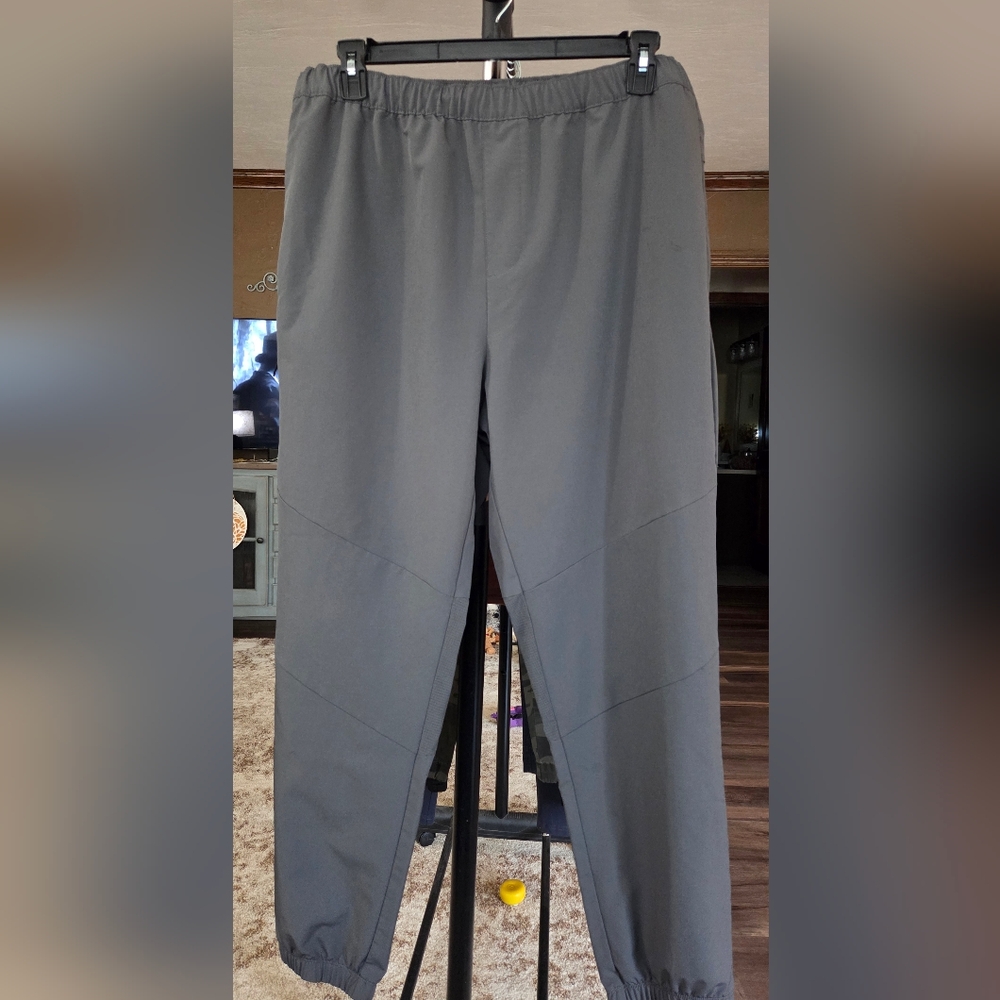 Men's GapFit XL gray casual pants